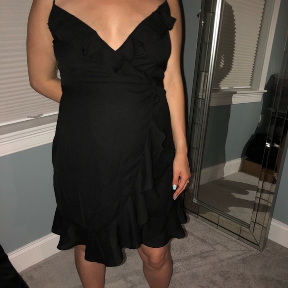 ASOS Maternity Black Ruffle Dress - Picture 2 of 3
